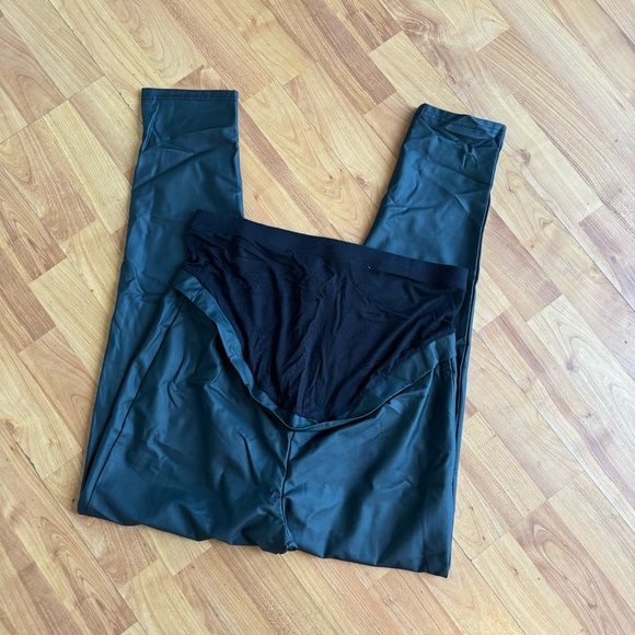 ASOS maternity leggings - Picture 2 of 4